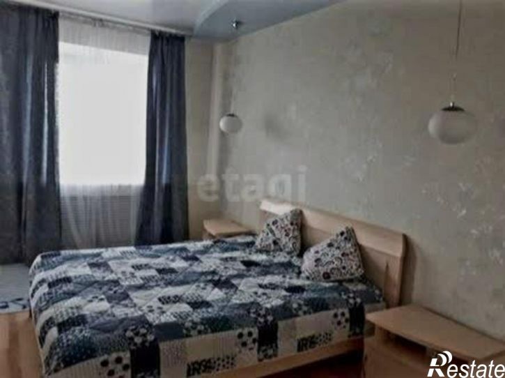 4-комн квартира улица Водопьянова, 4,  д. 4