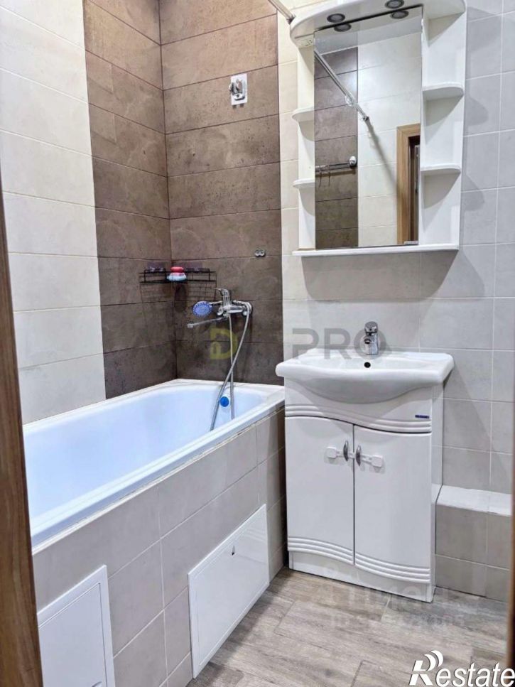 2-комн квартира Октябрьский проспект, 212,  д. 212