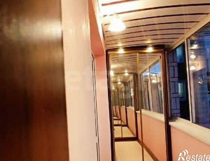 4-комн квартира пр-кт Бумажников, 42,  д. 42