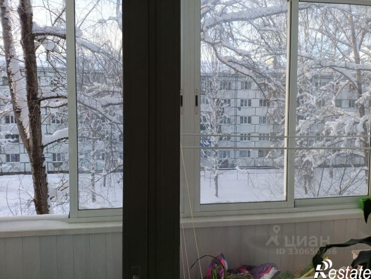 2-комн квартира улица Комарова, 8,  д. 8