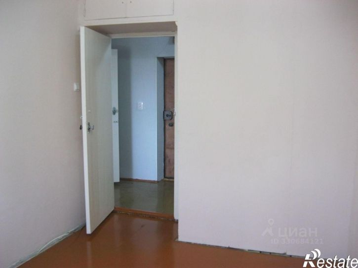 2-комн квартира Коммунистическая улица, 18,  д. 18