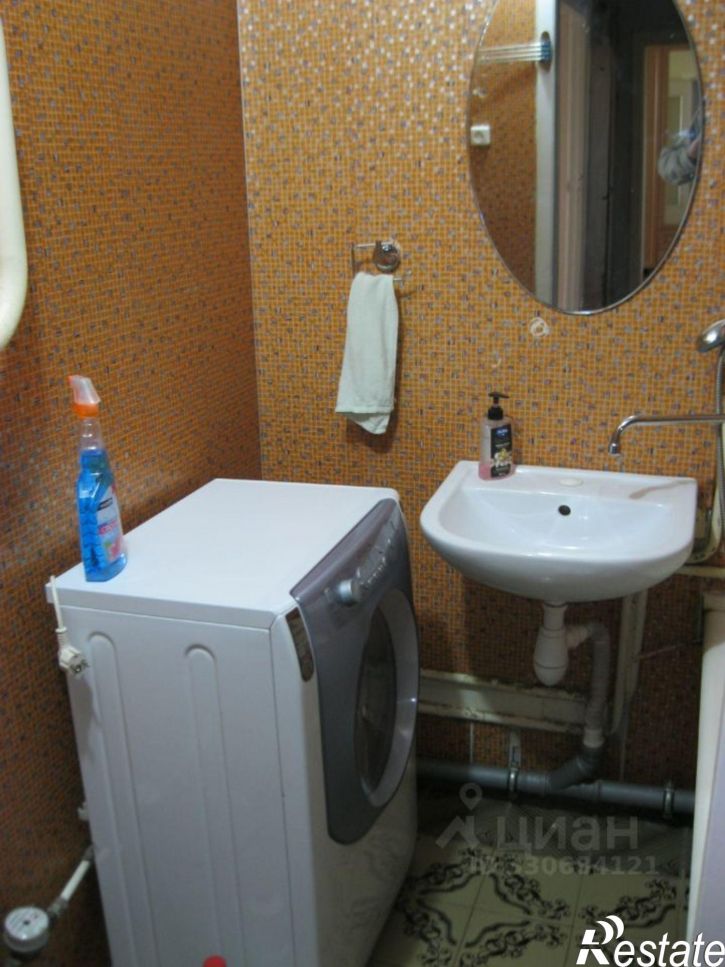 2-комн квартира Коммунистическая улица, 18,  д. 18