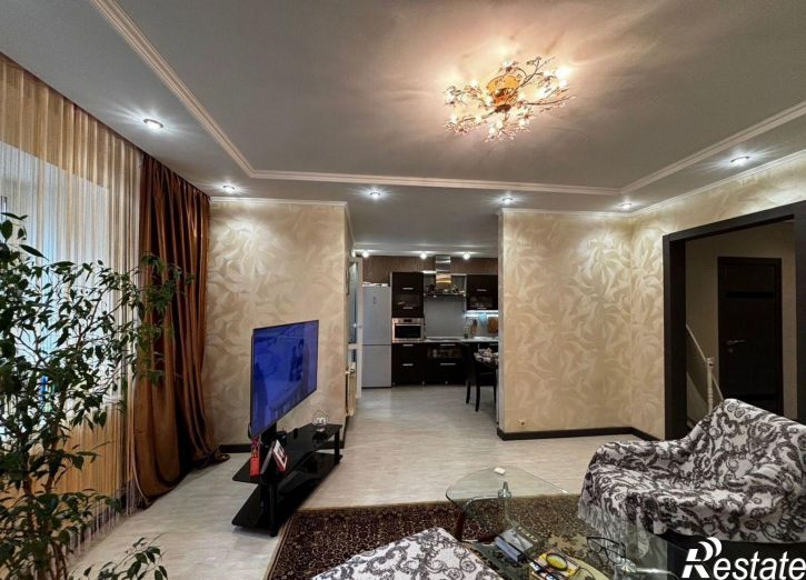 3-комн квартира улица Домны Каликовой, 26,  д. 26