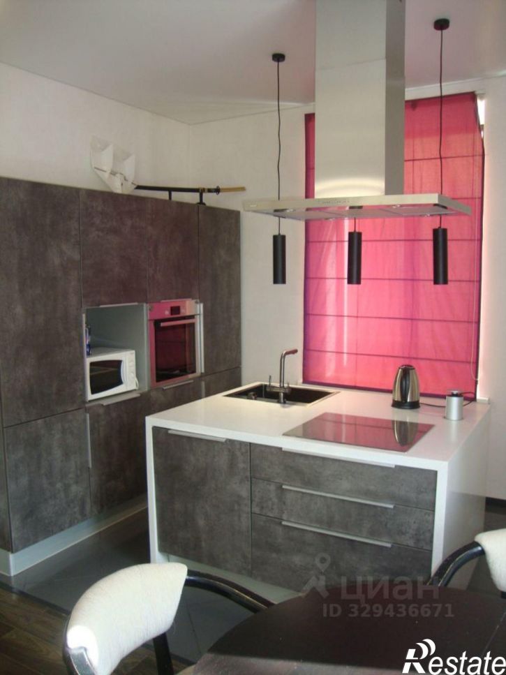 3-комн квартира улица Карла Маркса, 212,  д. 212