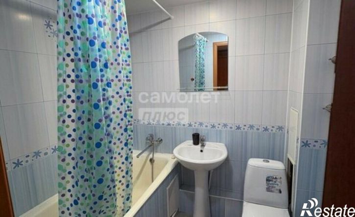 1-комн квартира улица Куратова, 81,  д. 81