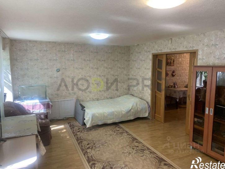 2-комн квартира улица Куратова, 37,  д. 37