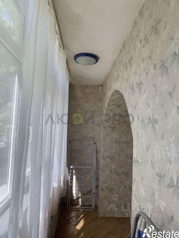 2-комн квартира улица Куратова, 37,  д. 37