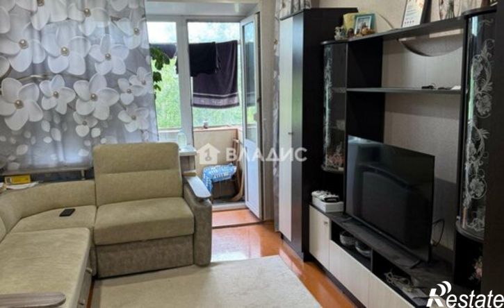 3-комн квартира Коммунистическая улица, 33,  д. 33
