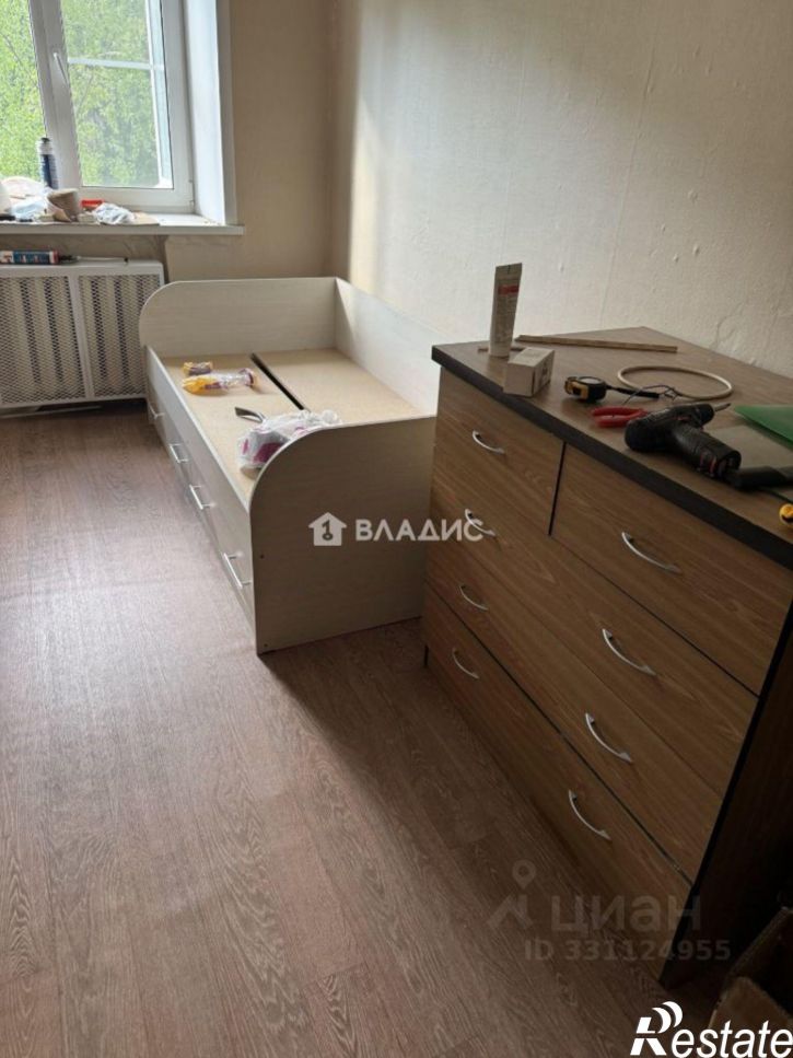 3-комн квартира Коммунистическая улица, 33,  д. 33