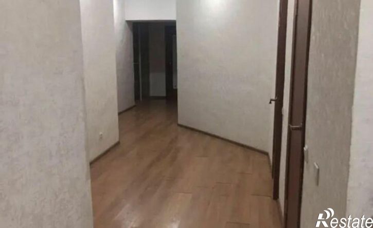 4-комн квартира Первомайская улица, 29/1,  д. 29/1