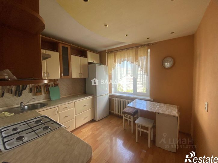 3-комн квартира улица Малышева, 11,  д. 11