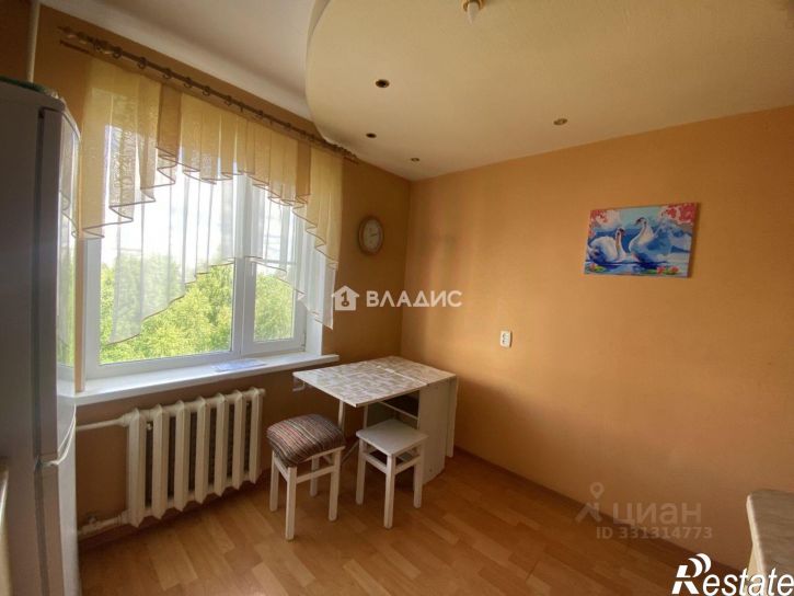 3-комн квартира улица Малышева, 11,  д. 11