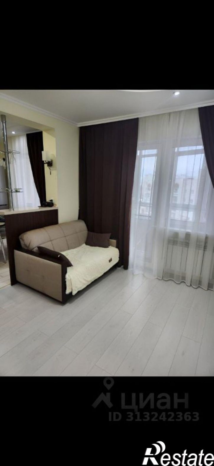 1-комн квартира улица Куратова, 72,  д. 72