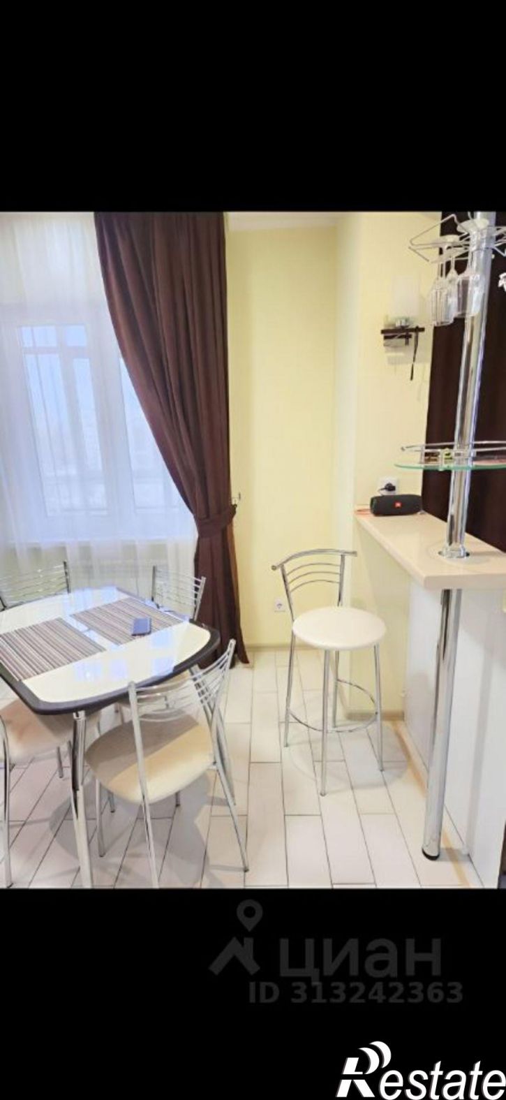 1-комн квартира улица Куратова, 72,  д. 72