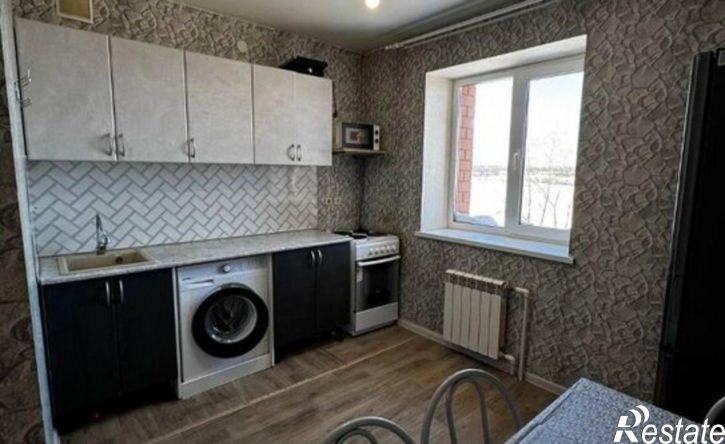 4-комн квартира улица Панева, 12,  д. 12