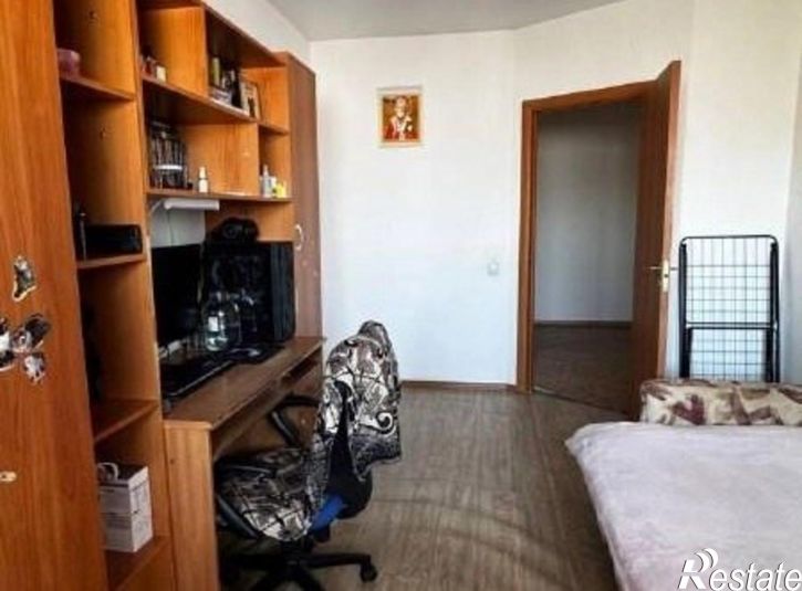 4-комн квартира улица Панева, 12,  д. 12