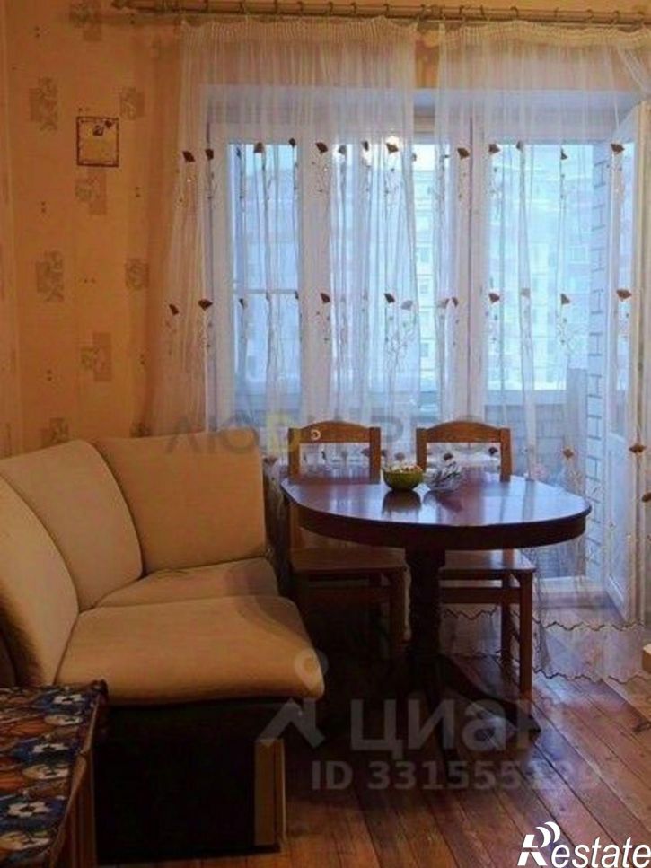 3-комн квартира улица Горького, 20,  д. 20