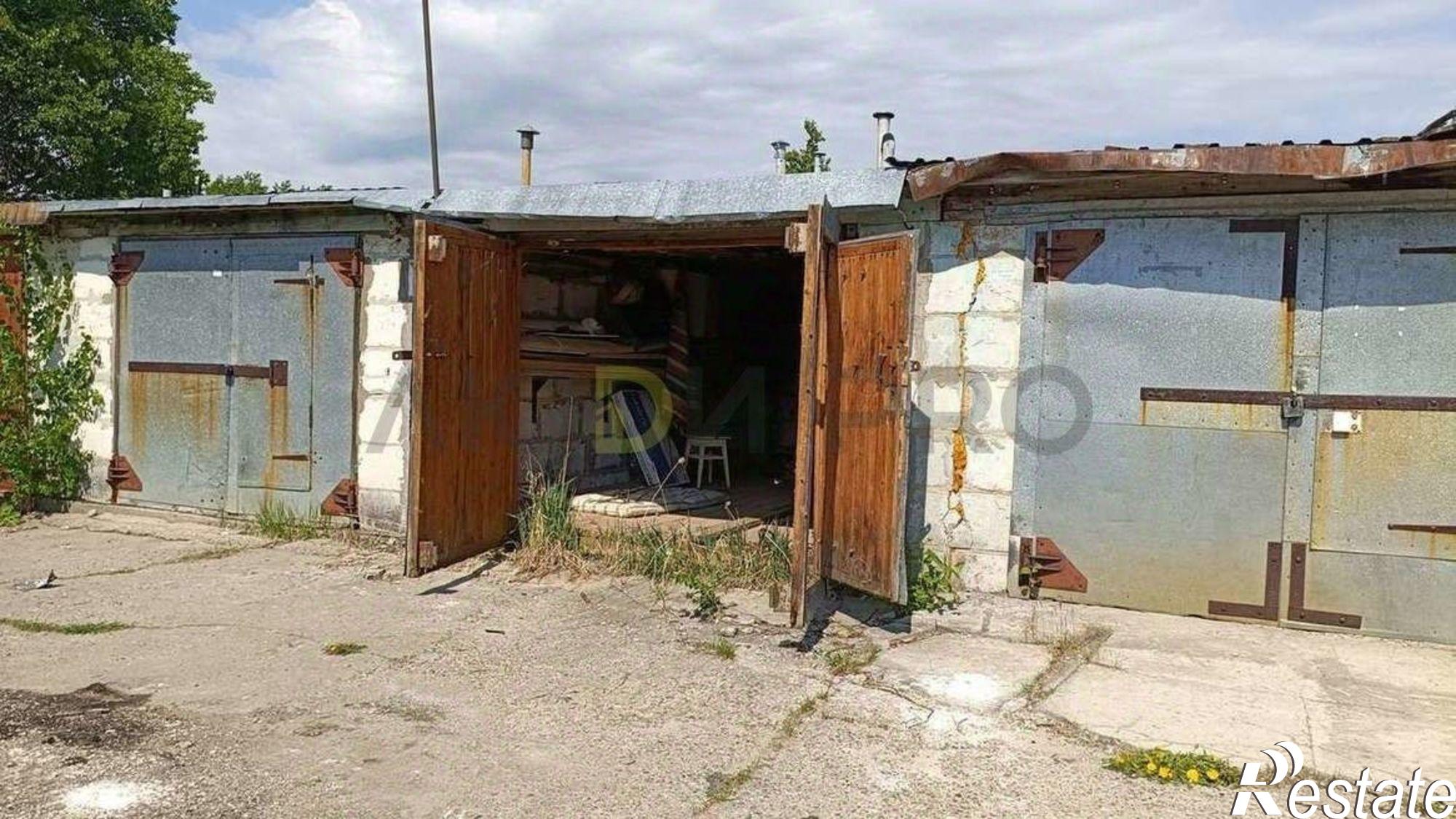 Купить гараж, место в паркинге за 504 241 рублей на ул Садовая, 16