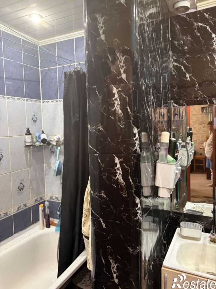 2-комн квартира ул Борисова, 11,  д. 11