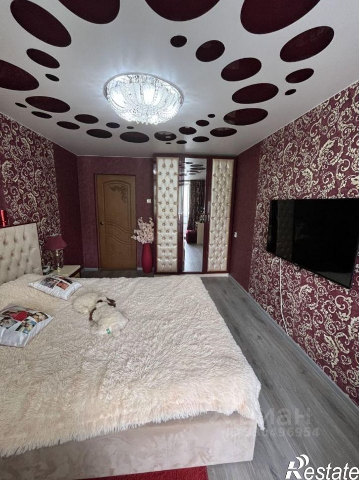 3-комн квартира пр-кт Бумажников, 57,  д. 57