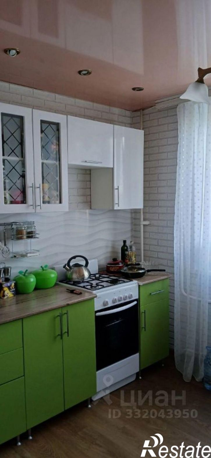 3-комн квартира ул Орджоникидзе, 49,  д. 49