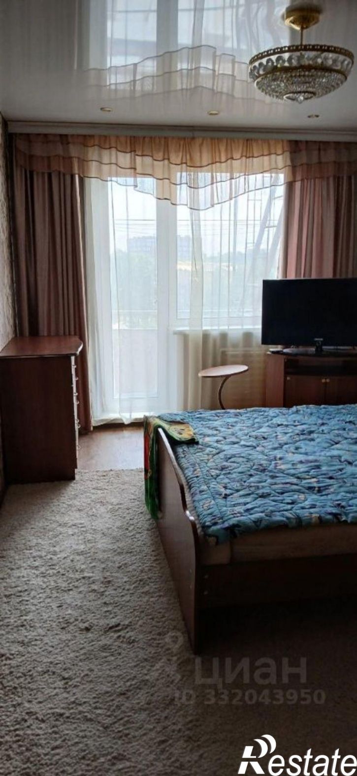 3-комн квартира ул Орджоникидзе, 49,  д. 49