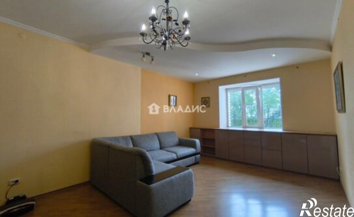 2-комн квартира ул Чернова, 8/1,  д. 8/1