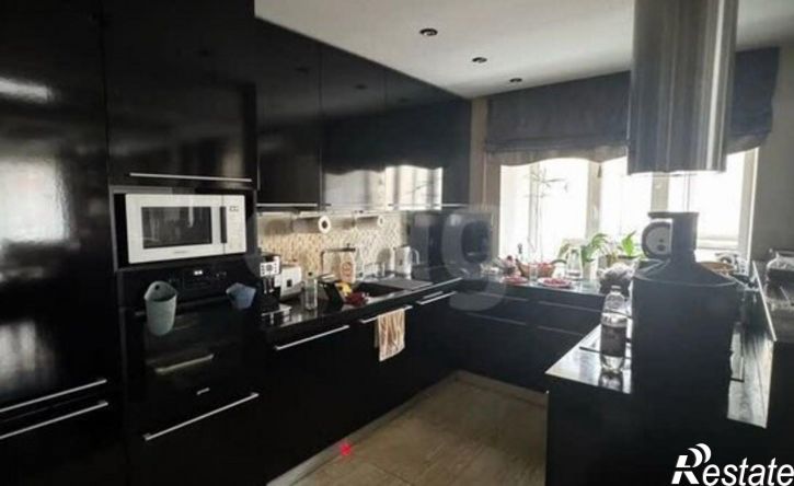 4-комн квартира ул Интернациональная, 111,  д. 111