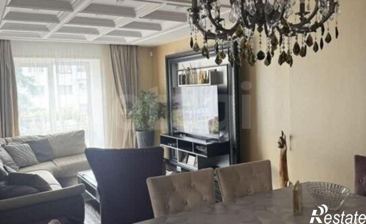 4-комн квартира ул Интернациональная, 111,  д. 111
