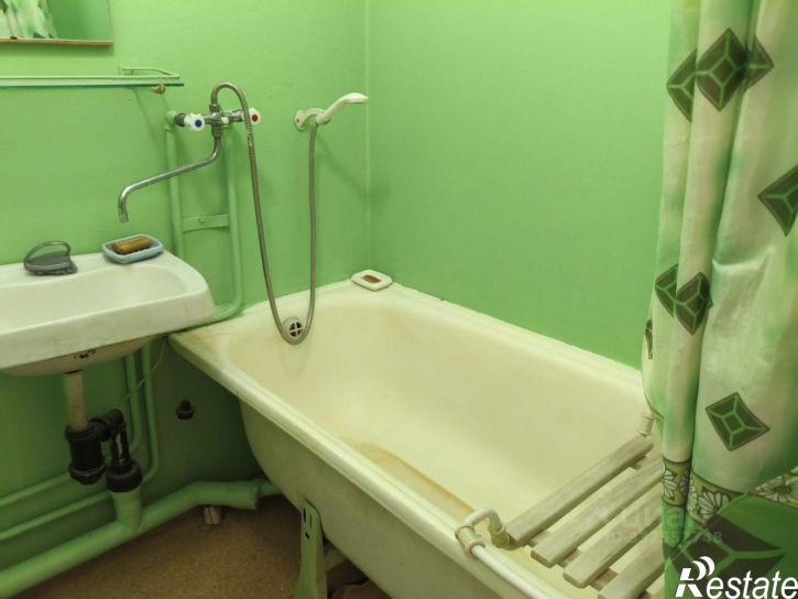2-комн квартира ул Малышева, 14,  д. 14