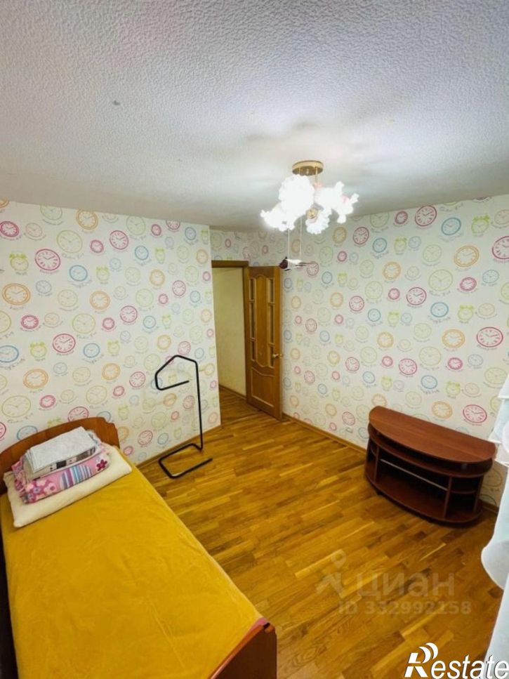 4-комн квартира пр-кт Бумажников, 57,  д. 57