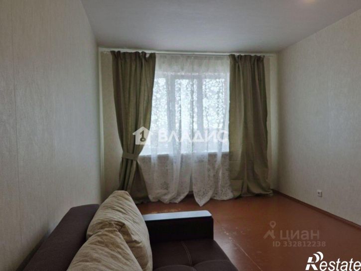 1-комн квартира пр-кт Бумажников, 52,  д. 52