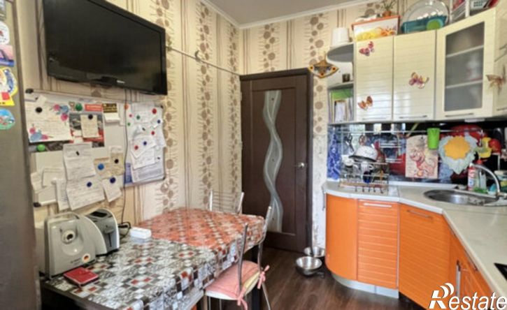 4-комн квартира пр-кт Бумажников, 13,  д. 13