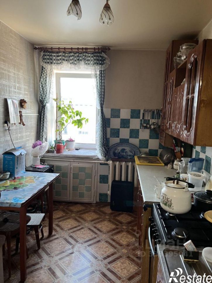 3-комн квартира Школьный переулок, 15,  д. 15