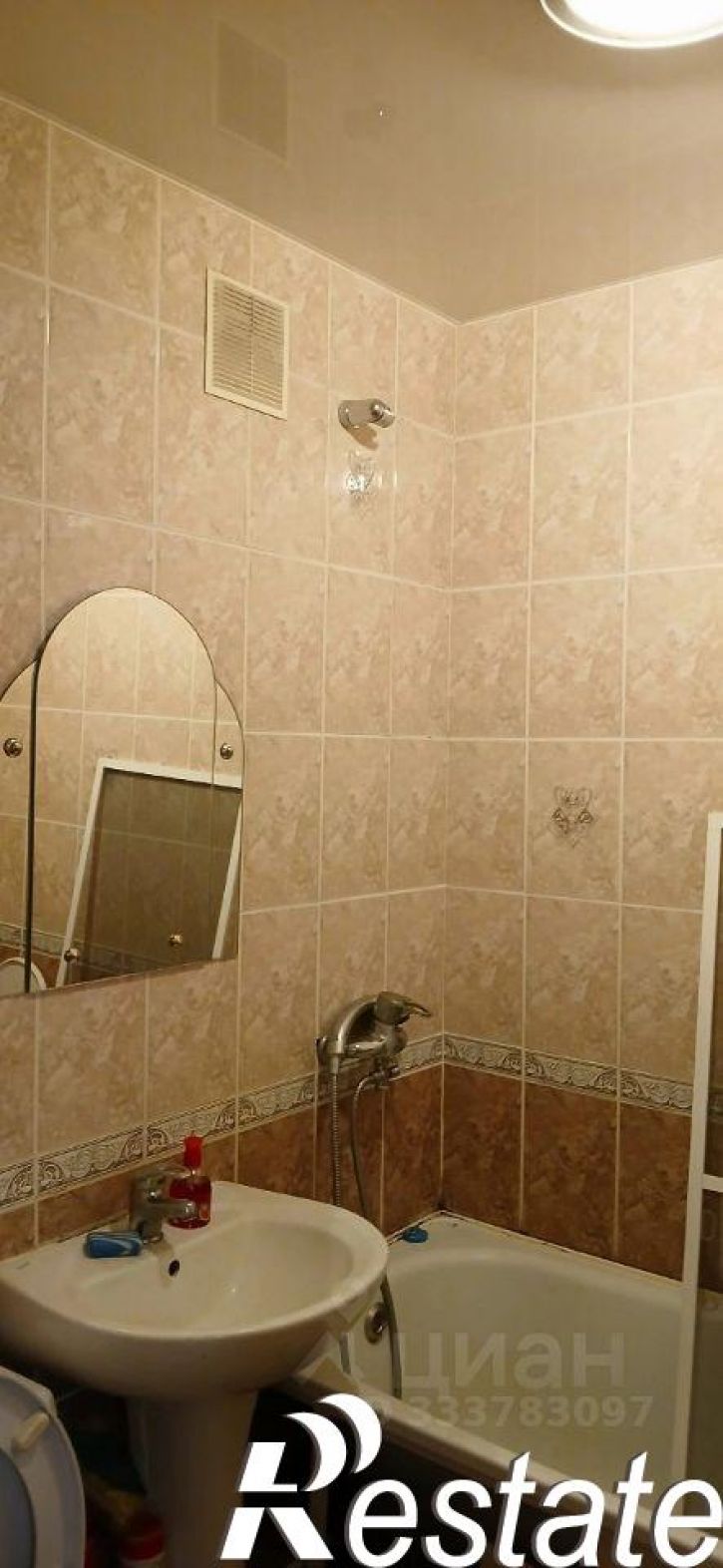 2-комн квартира улица Орджоникидзе, 47,  д. 47