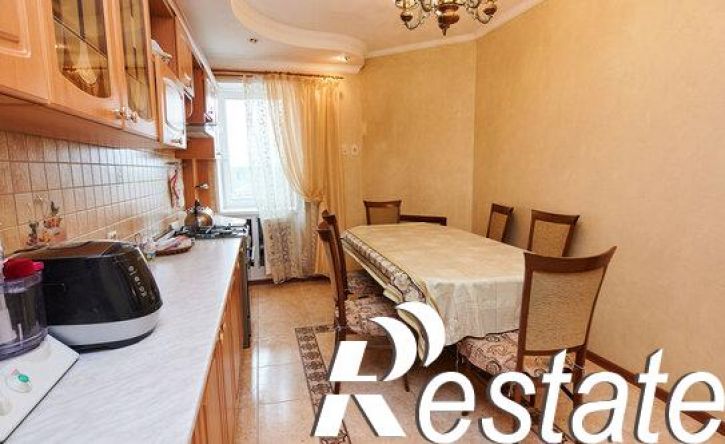 2-комн квартира улица Морозова, 100,  д. 100
