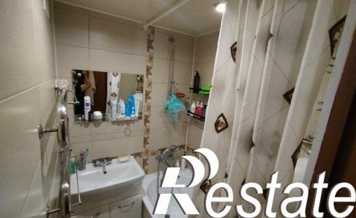 3-комн квартира улица Димитрова, 42,  д. 42