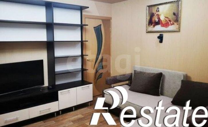 2-комн квартира улица Космонавтов, 8,  д. 8