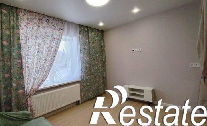 2-комн квартира улица Панева, 2,  д. 2
