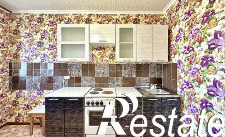 3-комн квартира микрорайон Верхний Чов, 58