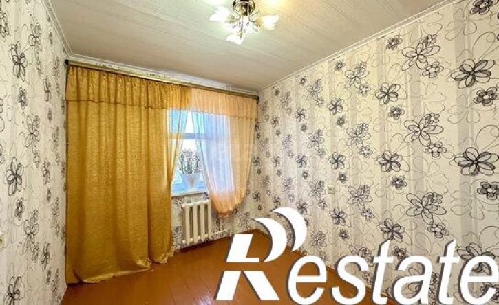 3-комн квартира микрорайон Верхний Чов, 58