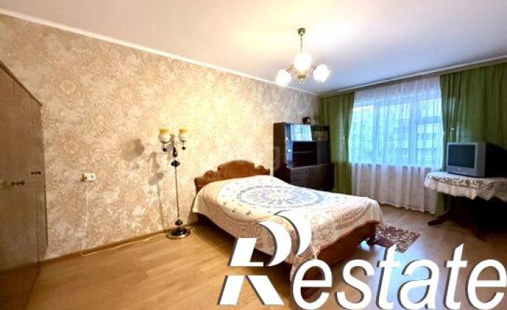 3-комн квартира улица Комарова, 13,  д. 13